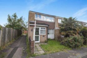 3 Bedroom End of Ter...